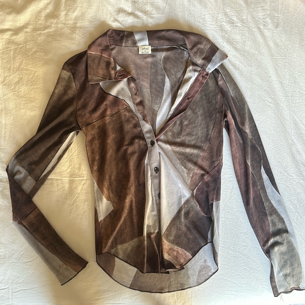 Aritzia Wilfred Pose Longsleeve Mesh Button Up Top Size XS